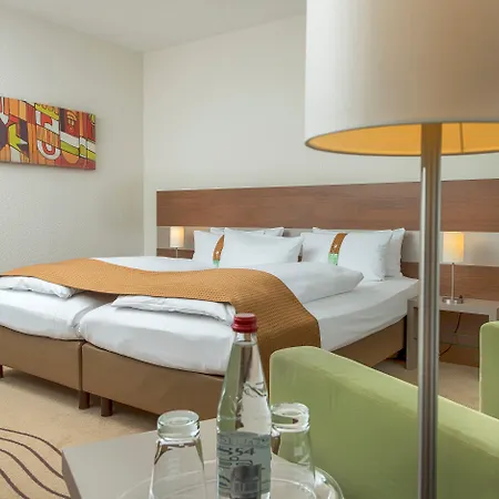 Hotel City-east Landsberger Allee, An Ihg 4*