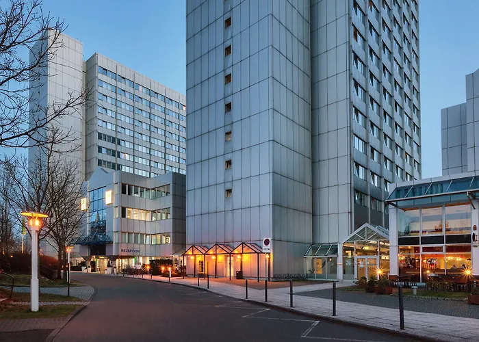 City-east Landsberger Allee, An Ihg 4* Berlijn