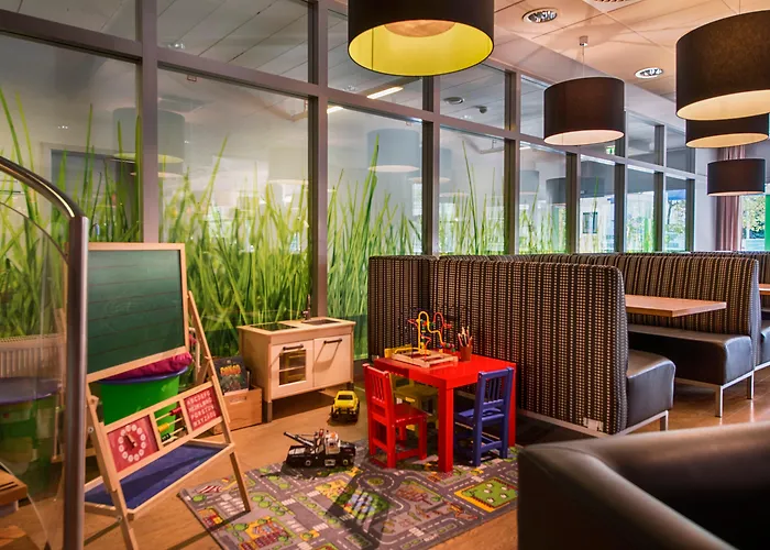 Hotel City-east Landsberger Allee, An Ihg 4*