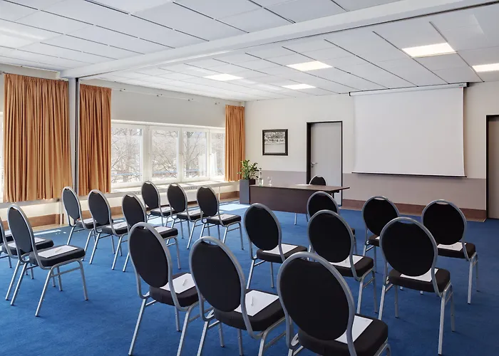 Hotel City-east Landsberger Allee, An Ihg 4*