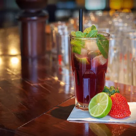 City-east Landsberger Allee, An Ihg ホテル