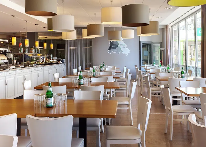 Hotell City-east Landsberger Allee, An Ihg Berlin
