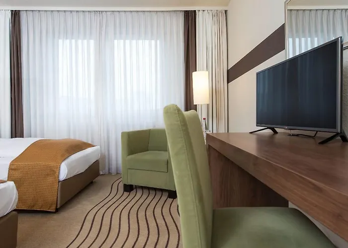 Hotell City-east Landsberger Allee, An Ihg