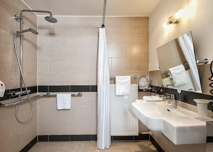 City-east Landsberger Allee, An Ihg 4*